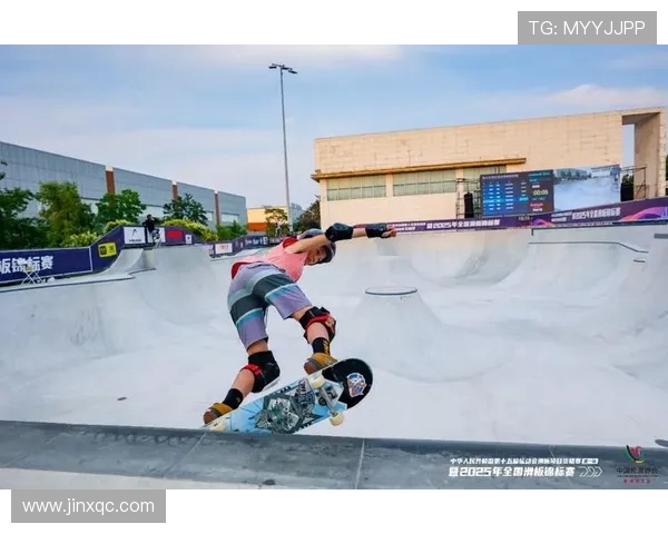 赛后分析：广州滑板队与南京滑板队的团队协作与表现对比